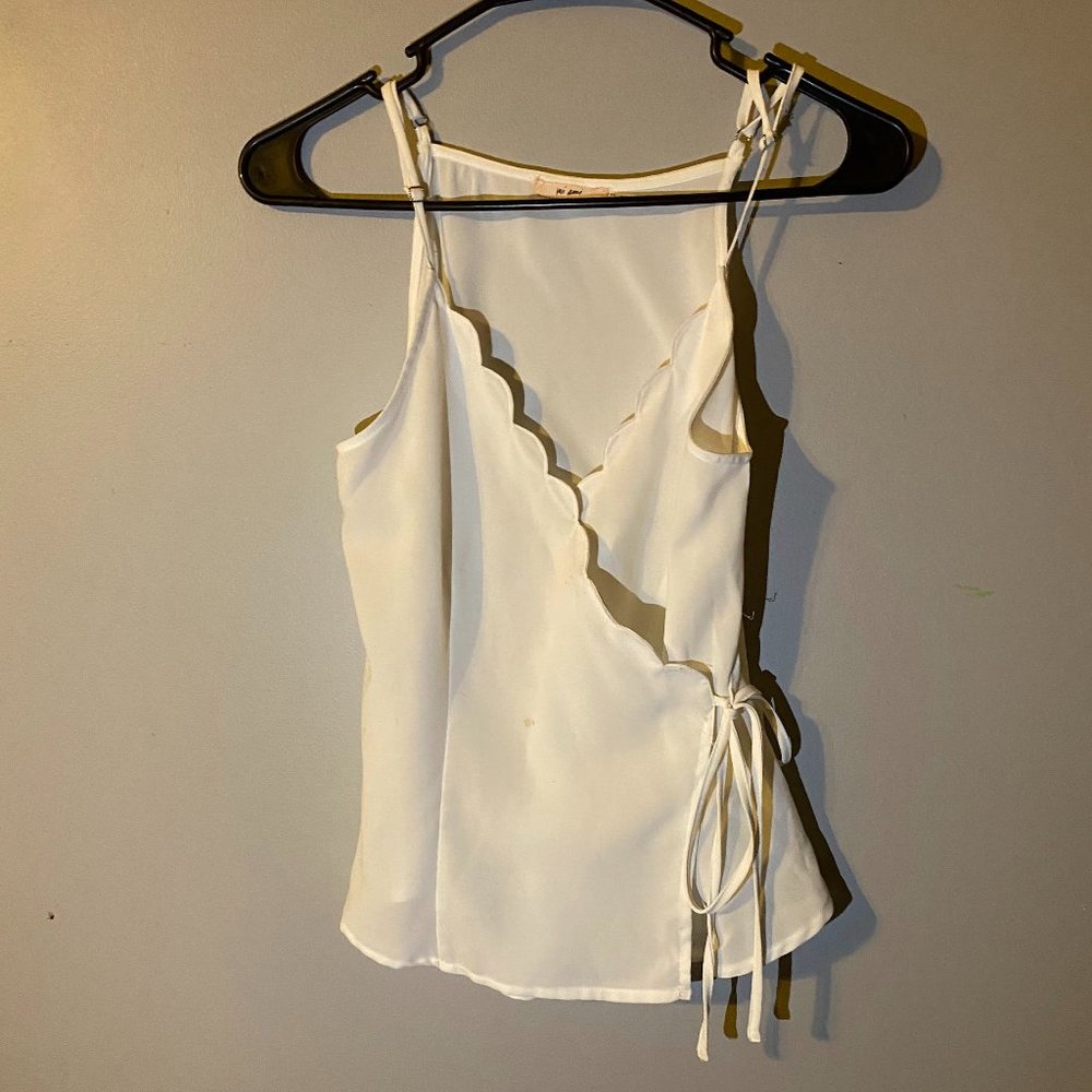 White tank top blouse